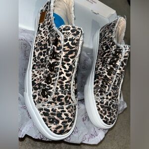 Blowfish Natural Pongo Cat Canvas Fray Distress Cheetah Tennis Shoes NEW Sz 8.5